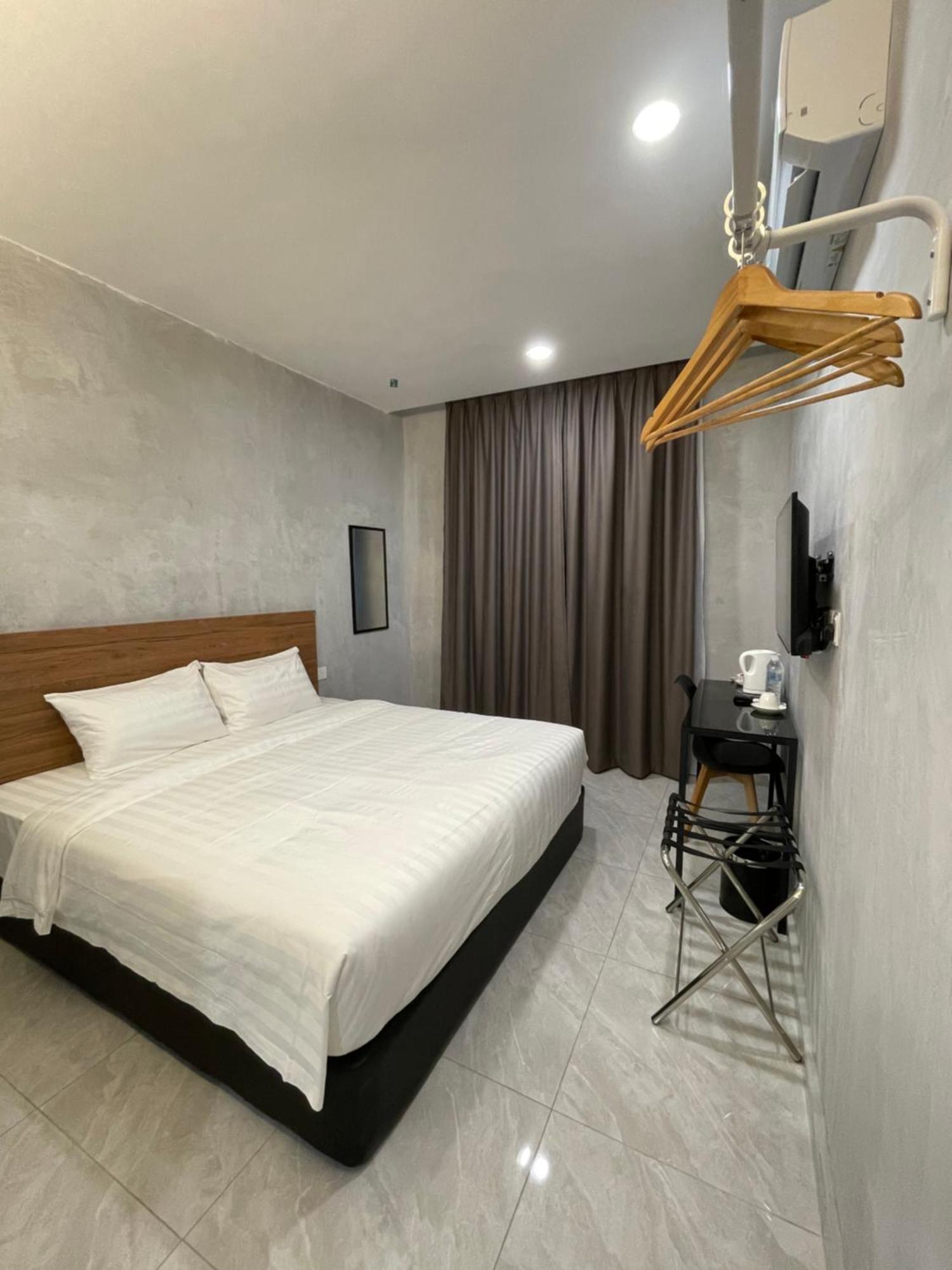 Hpy Hotel Ipoh Exterior foto